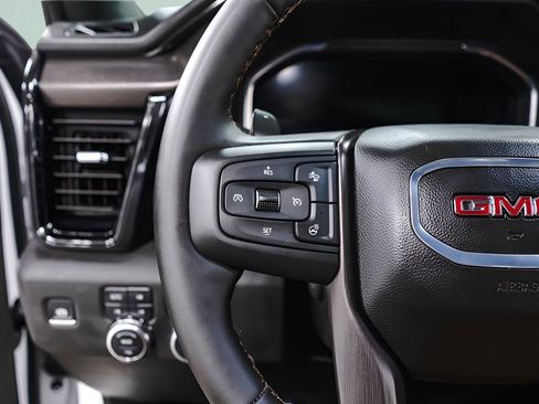 Used 2025 GMC Sierra 1500 AT4 AWD/4WD image 11