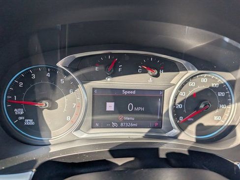 Used 2021 Chevrolet Traverse Premier image 15