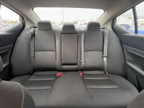 Used 2025 Nissan Altima 2.5 SV image 38