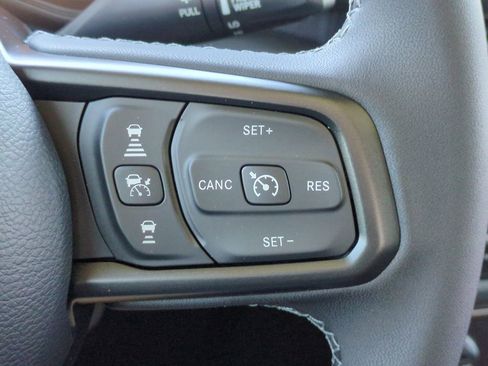 New 2026 Jeep Gladiator Rubicon w/ Safety Group AWD/4WD image 23