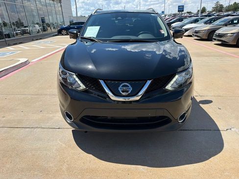 Used 2019 Nissan Rogue Sport SL w/ Premium Package FWD image 8