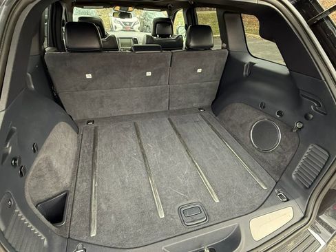 Used 2014 Jeep Grand Cherokee Overland image 28