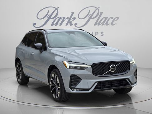 Used 2026 Volvo XC60 B5 Plus w/ Protection Package Premier AWD/4WD image 8