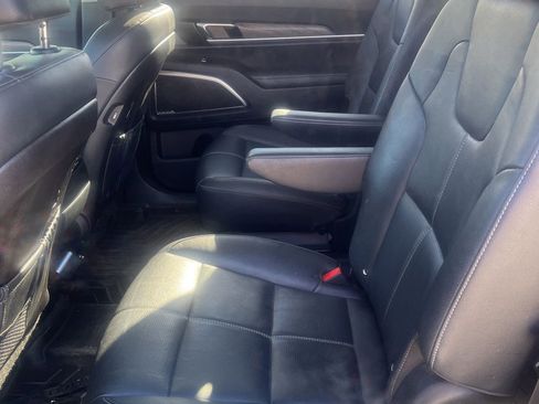 Used 2022 Kia Telluride SX w/ Nightfall Edition Package image 10