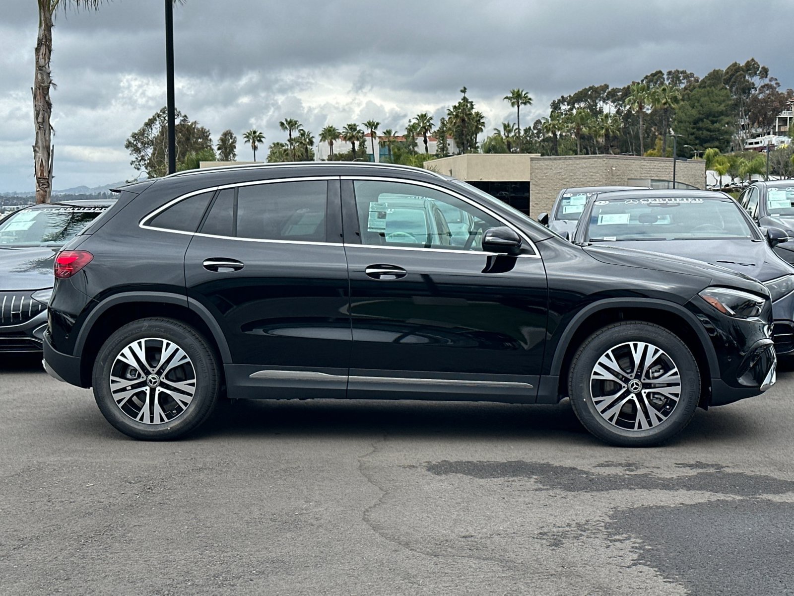 Used 2025 Mercedes-Benz GLA 250 image 2