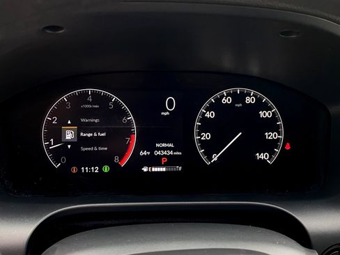 Used 2024 Honda HR-V LX image 23