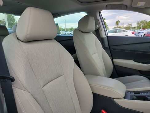 Certified 2023 Honda Accord EX image 27