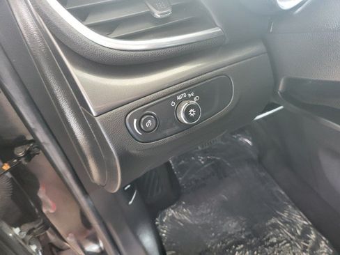 Used 2017 Buick Encore Preferred FWD image 7