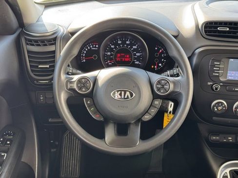Used 2019 Kia Soul image 14