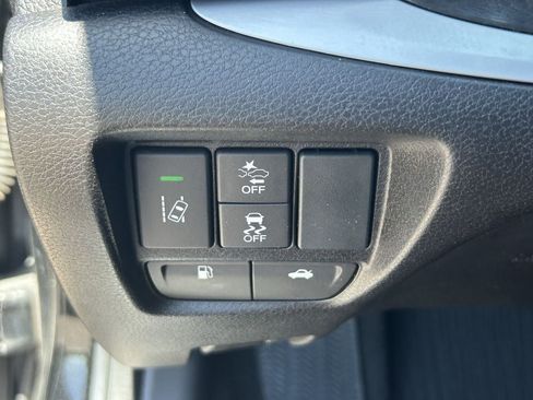 Used 2019 Acura TLX V6 w/ Technology Package FWD image 32