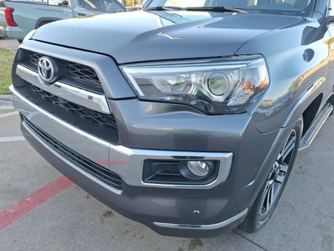Used 2018 Toyota 4Runner Limited image 10