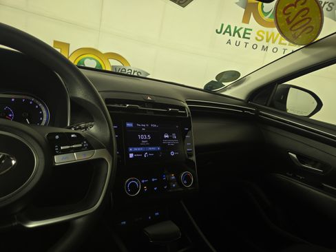 Used 2023 Hyundai Tucson SEL FWD image 23