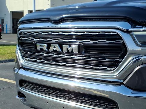 Used 2024 RAM 1500 Limited AWD/4WD image 33