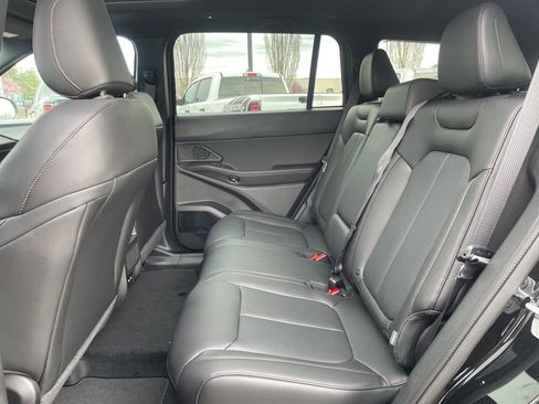 New 2026 Jeep Cherokee Limited image 13