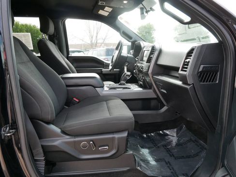 Used 2018 Ford F150 XLT w/ Equipment Group 302A Luxury AWD/4WD image 13