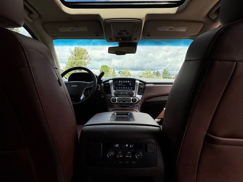 Used 2019 Chevrolet Tahoe Premier AWD/4WD image 35