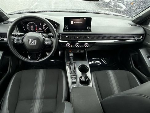 Used 2023 Honda Civic Sport image 19