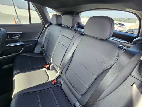 New 2026 Mercedes-Benz GLC 300 4MATIC image 17