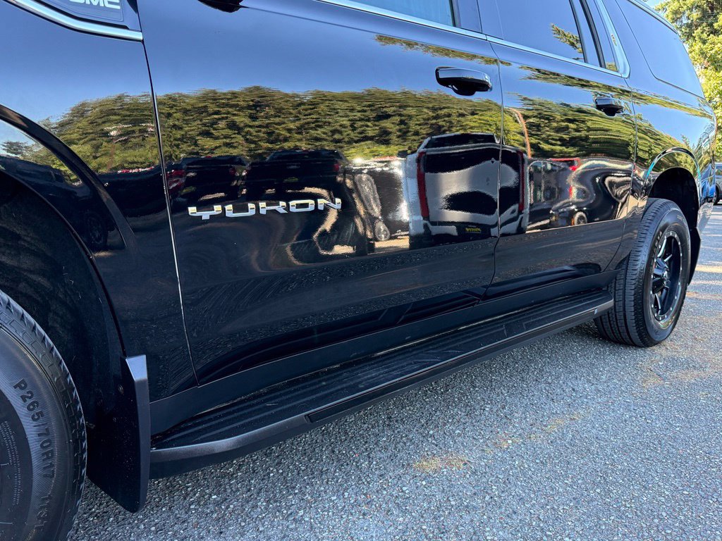 Used 2023 GMC Yukon XL SLE w/ Gmc Pro Safety Plus Package AWD/4WD image 33
