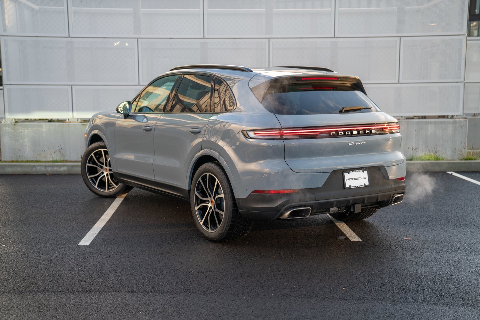 Certified 2026 Porsche Cayenne AWD/4WD image 3