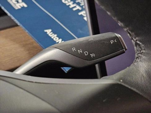 Used 2024 Tesla Model Y Long Range image 11