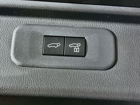 Used 2024 Toyota Grand Highlander AWD image 31