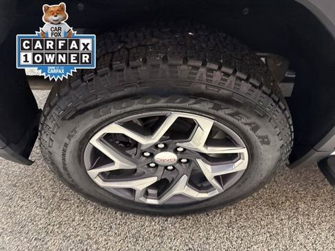 Used 2023 GMC Sierra 1500 SLT w/ SLT Premium Package image 21