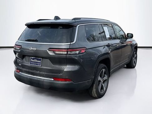 Used 2023 Jeep Grand Cherokee L Limited AWD/4WD image 9