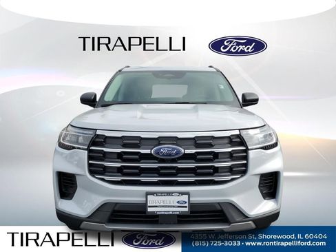 New 2026 Ford Explorer Active image 9