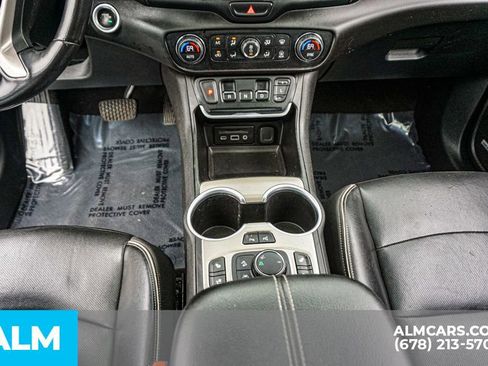 Used 2019 GMC Terrain Denali w/ Advanced Safety Package image 41