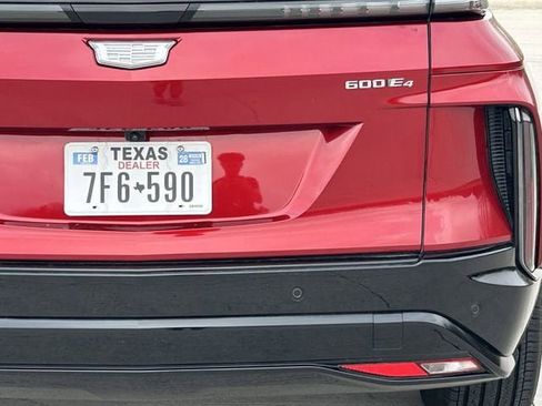 New 2026 Cadillac Lyriq Sport image 5