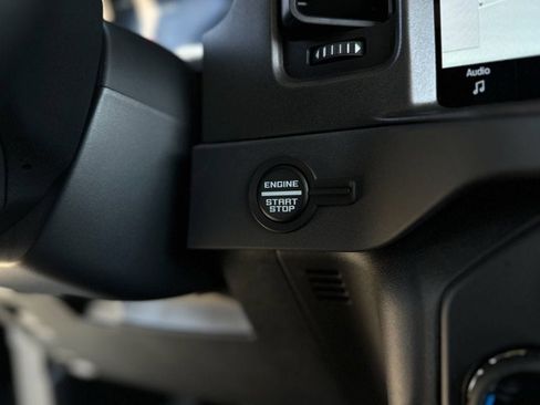 New 2025 Ford Bronco Badlands image 52