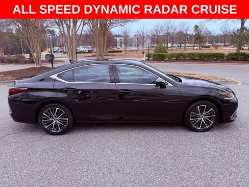 Certified 2024 Lexus ES 350 w/ Premium Package image 9