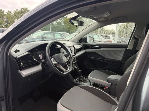 Certified 2023 Volkswagen Taos S FWD image 12