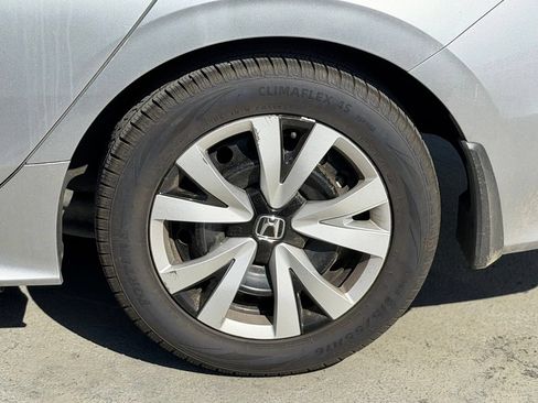 Used 2024 Honda Civic LX image 3