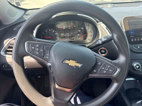 Used 2024 Chevrolet Malibu LT FWD image 25