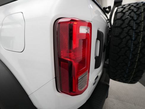 Used 2022 Ford Bronco Black Diamond AWD/4WD image 31