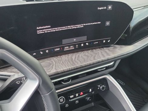 Certified 2025 Audi Q5 Premium Plus w/ Premium Plus AWD/4WD image 27