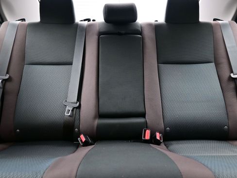 Used 2019 Toyota Corolla LE image 15