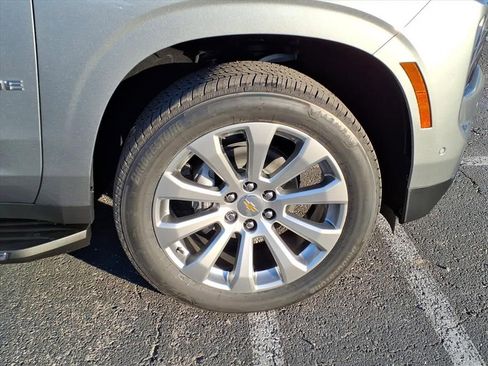 New 2026 Chevrolet Tahoe Premier image 6