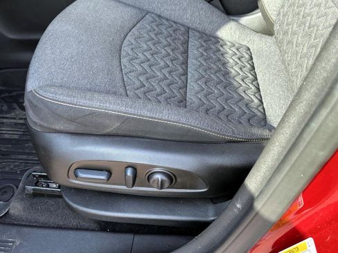 Certified 2023 Chevrolet Equinox LT image 17