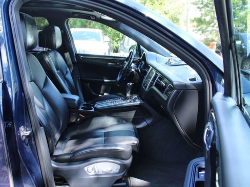 Used 2015 Porsche Macan S AWD/4WD image 29