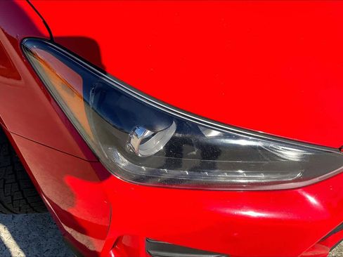 Used 2019 Hyundai Veloster 2.0 image 23