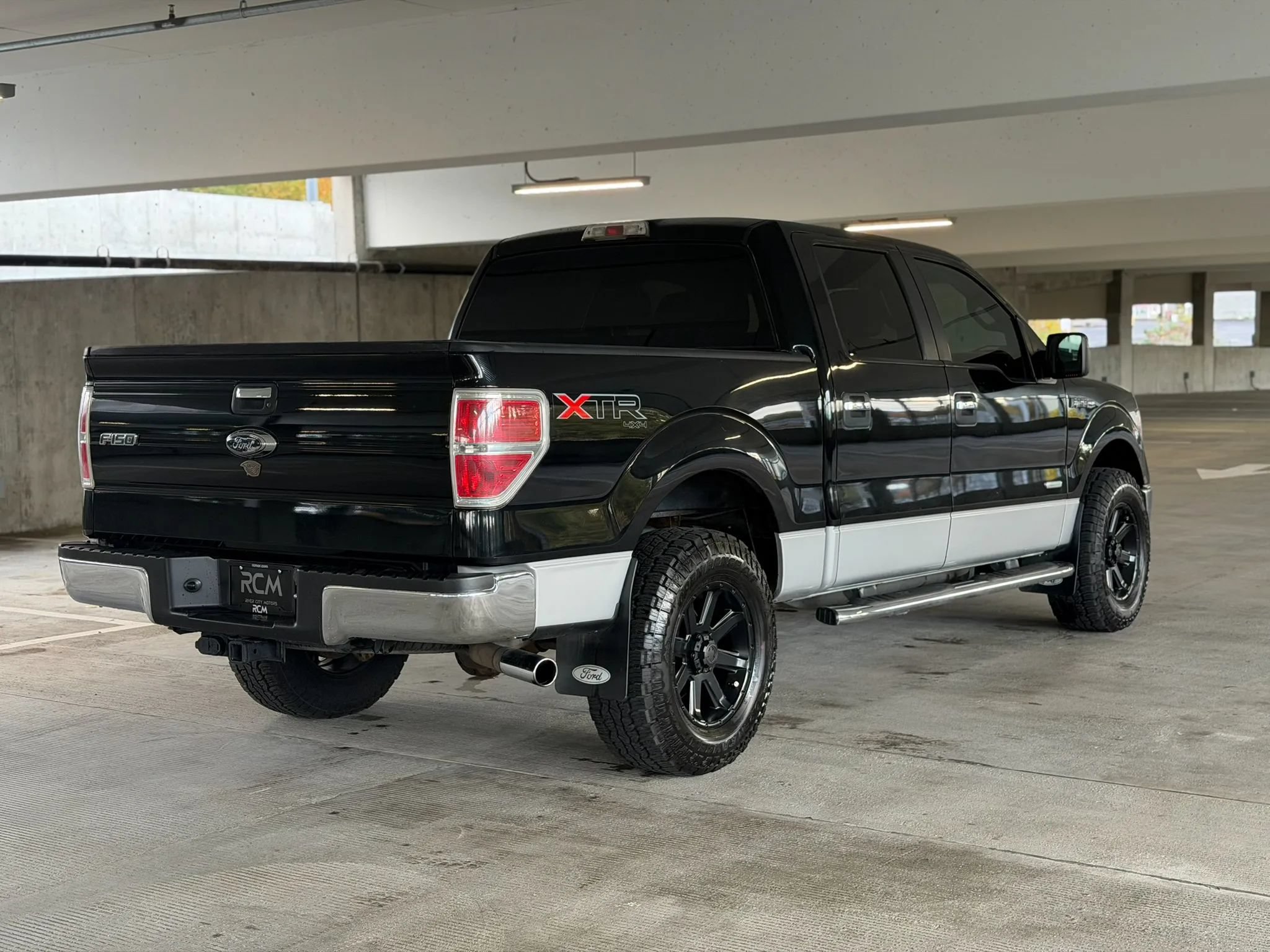 Used 2011 Ford F150 XLT w/ XTR Pkg AWD/4WD image 8