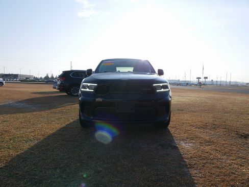 Used 2024 Dodge Durango GT image 9