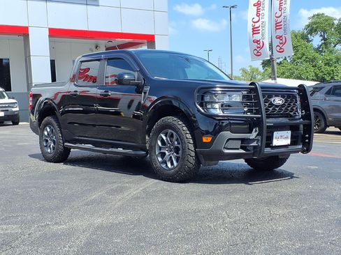 Used 2025 Ford Maverick XLT w/ XLT Luxury Package AWD/4WD image 3