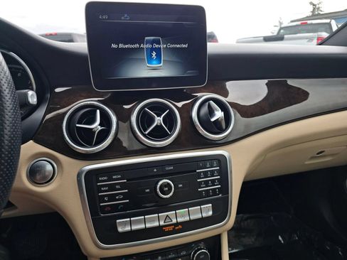 Used 2019 Mercedes-Benz CLA 250 4MATIC image 31