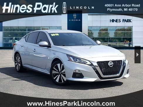 Used 2019 Nissan Altima 2.5 SL FWD image 1