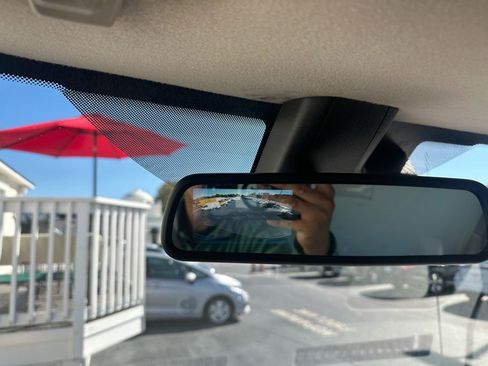 Used 2021 GMC Savana 3500 Extended w/ Power Convenience Package image 13