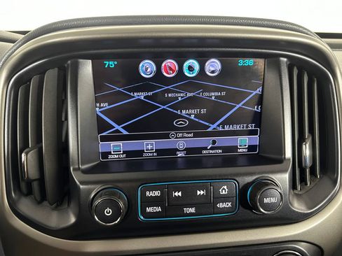 Used 2016 Chevrolet Colorado Z71 AWD/4WD image 15